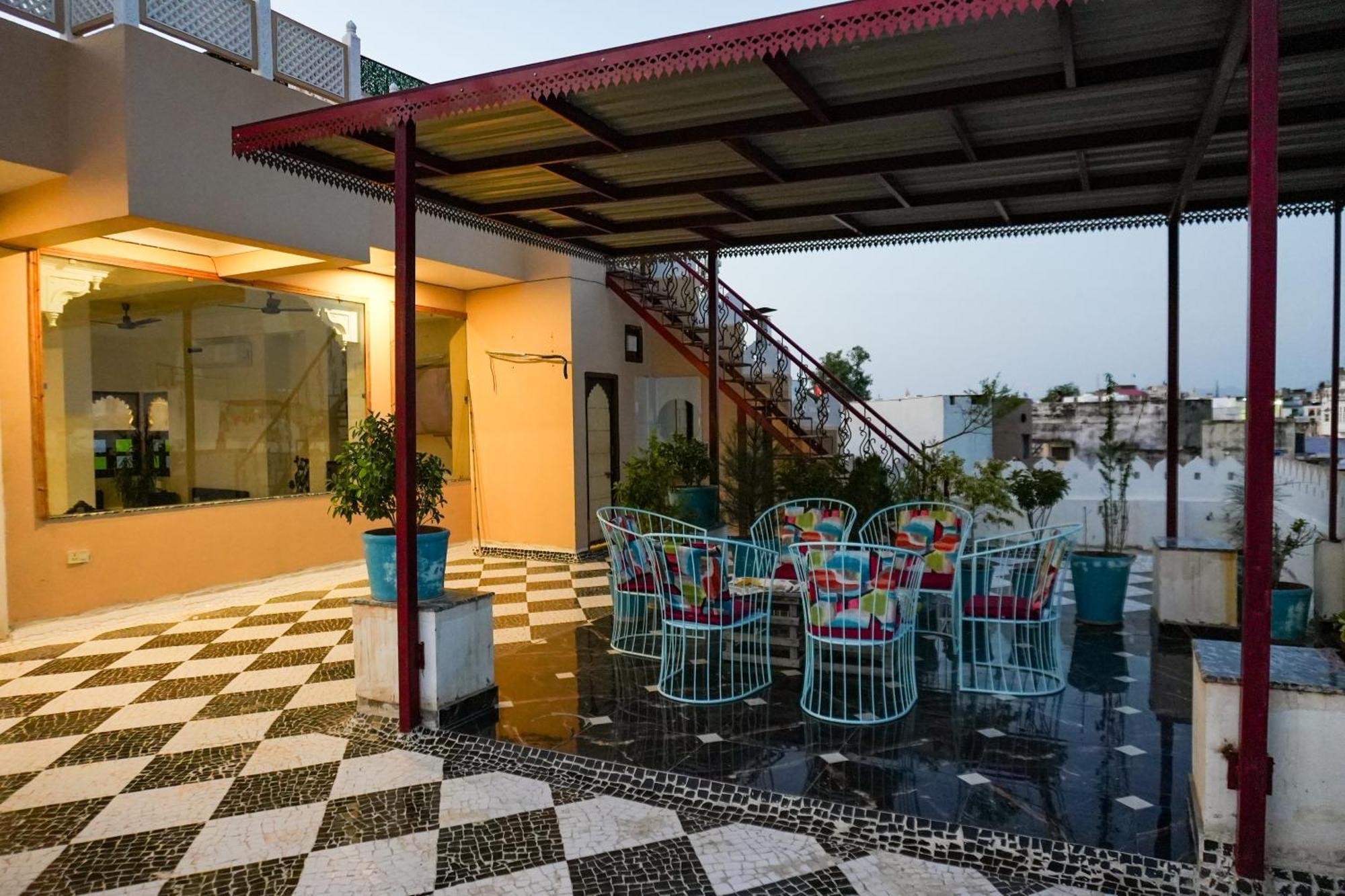 Petal Of Mewar - A Luxury Boutique Hotel Udaipur Exterior photo